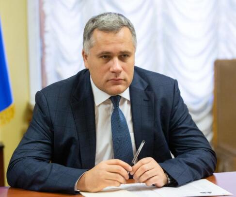 泽连斯基幕僚：这笔损失，我们有权向美国索赔