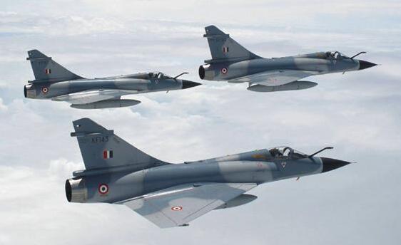 印媒:印度陆海空三军都缺装备都是租来的! 印媒:印度陆海空三军都缺装备都是租来的!