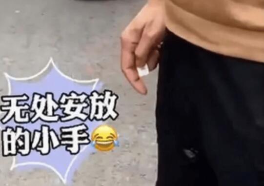 同款父母！西安考场外紧张到没有灵魂的爸爸冲上热搜